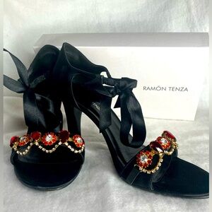 Ramón Tenza Michon black high heel with jewel embellishment. women’s size 10